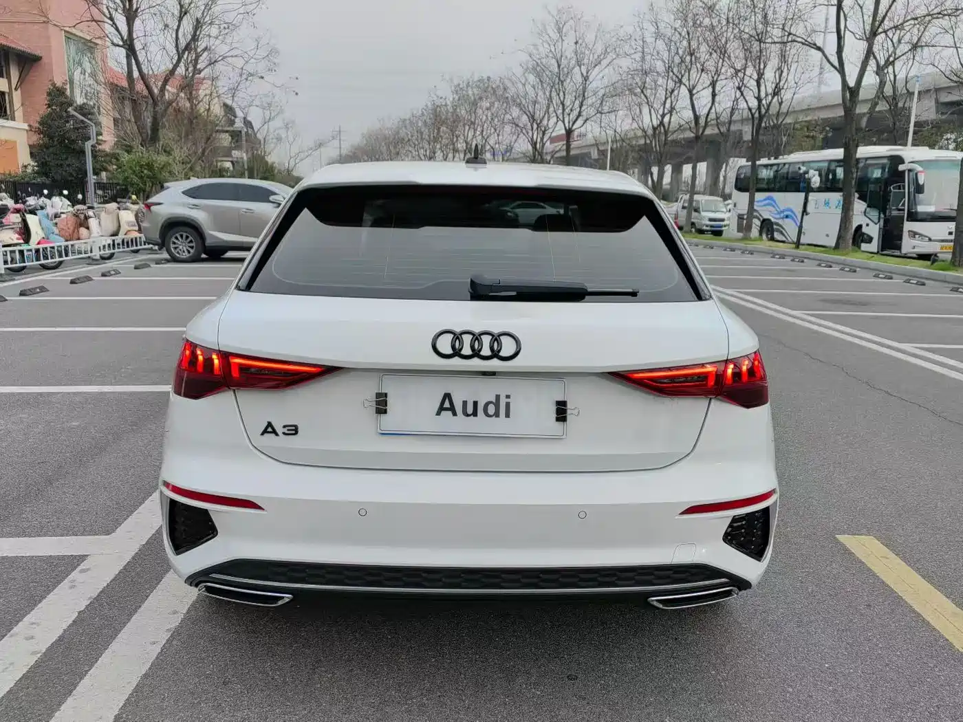 Audi A3 2022 Sportback 35 TFSI Luxury Sport фото 8