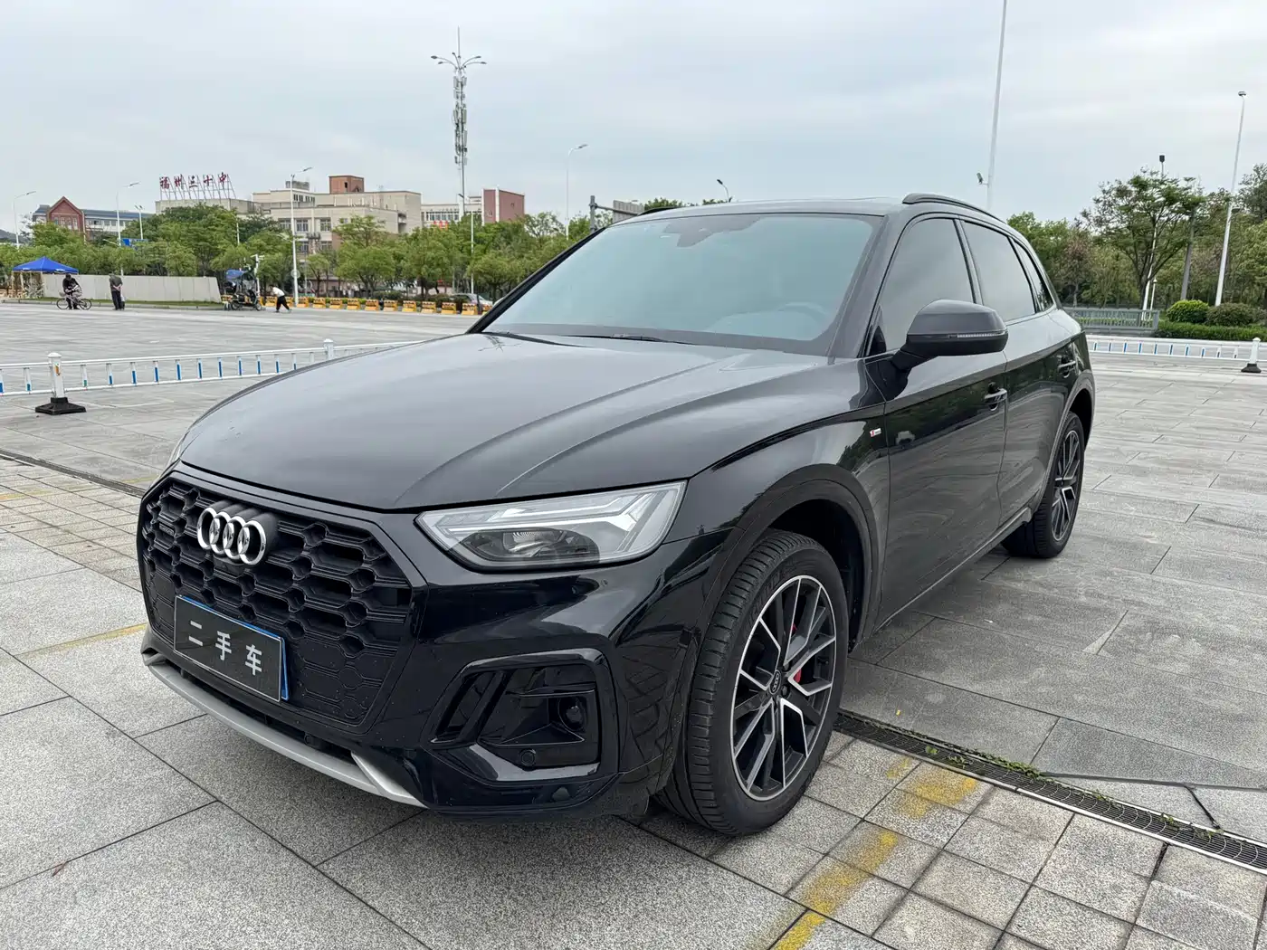 Audi Q5L 2023 45T Luxury Dynamic