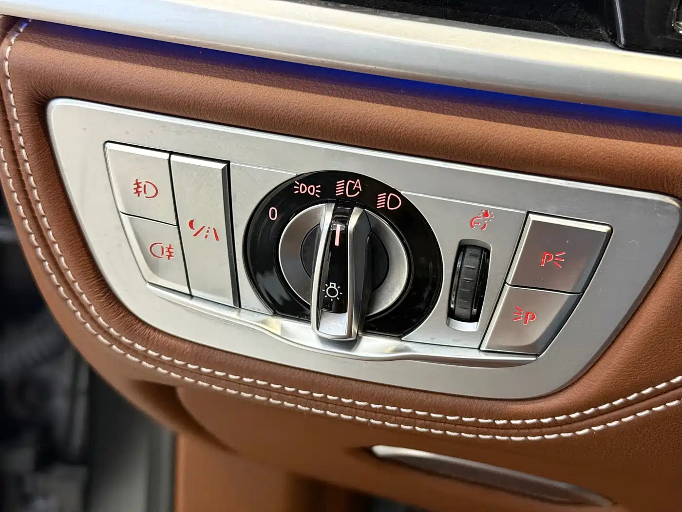 BMW 7 Series 2017 M760Li xDrive Excellence Luxury фото 13
