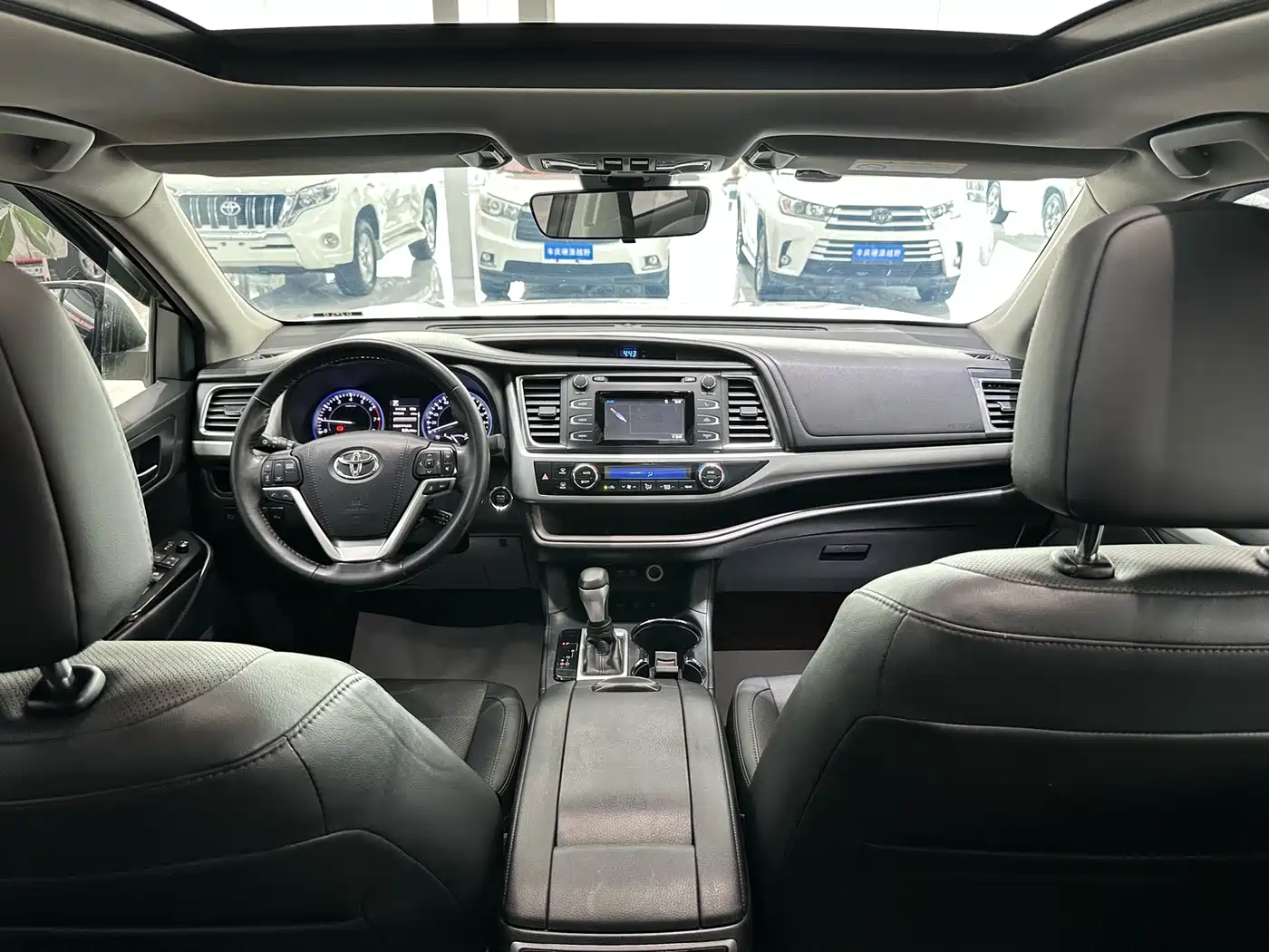 Toyota Highlander 2018 2.0T 4WD Luxury 7-seater (China V) фото 10