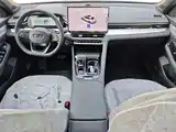 Фото 3 - Geely Preface