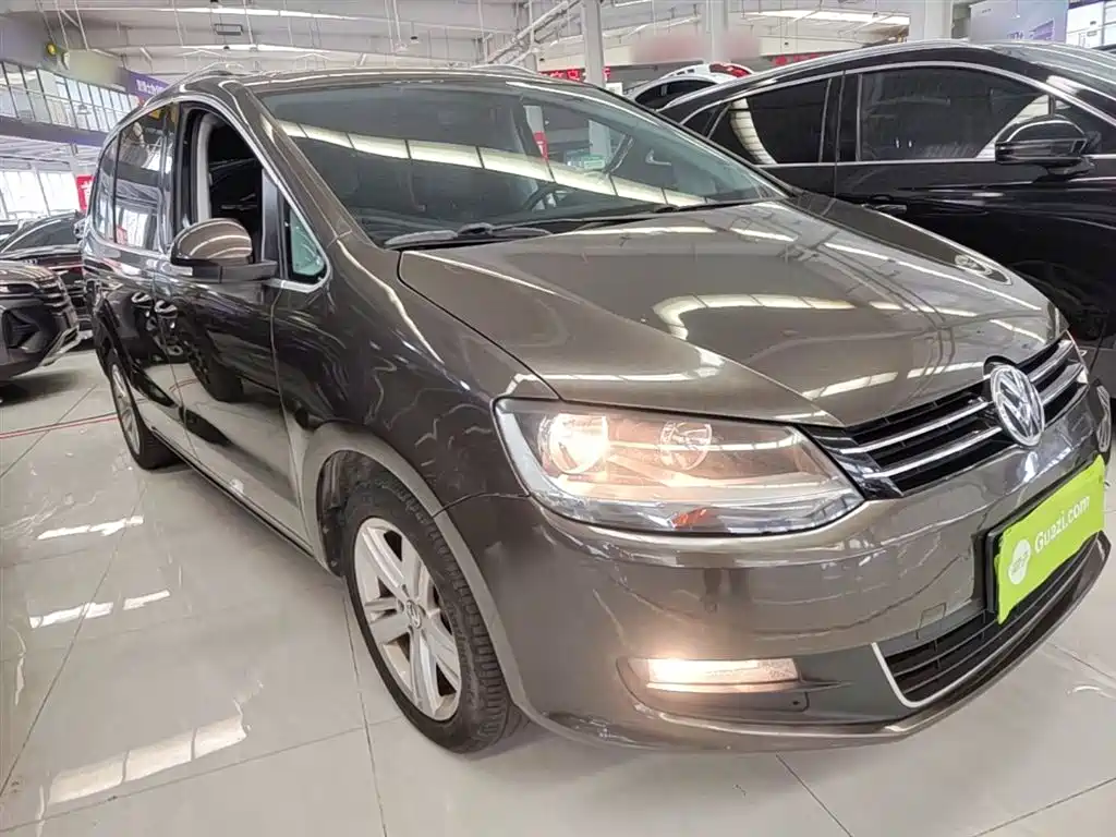 Volkswagen Sharan 2016 380TSI Comfort 7-seater фото 4
