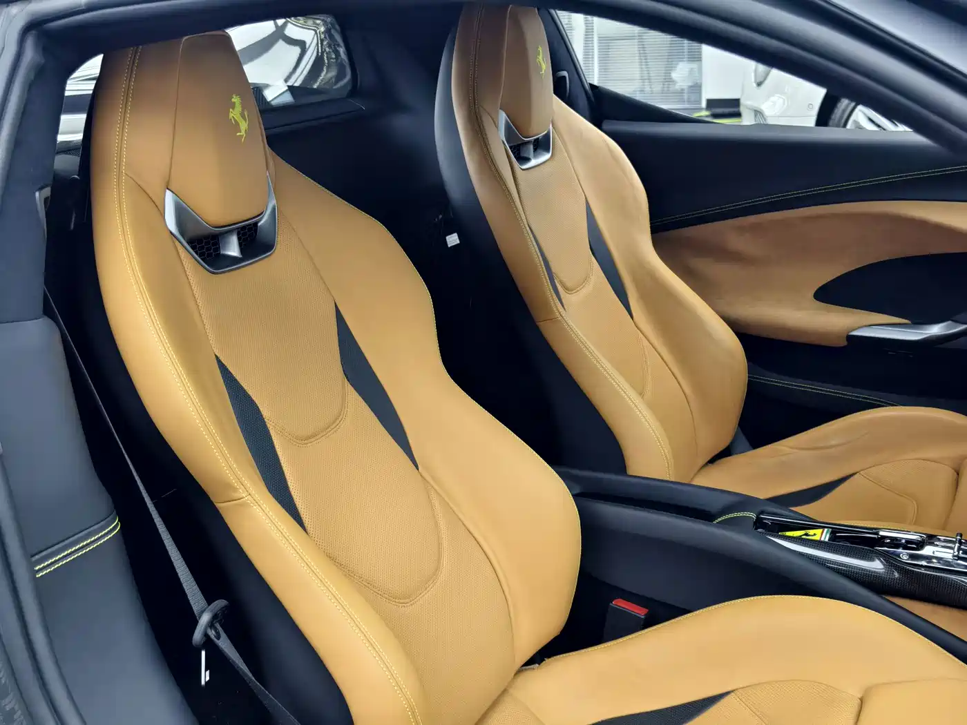Ferrari 296 2024 2021 3.0T V6 GTB