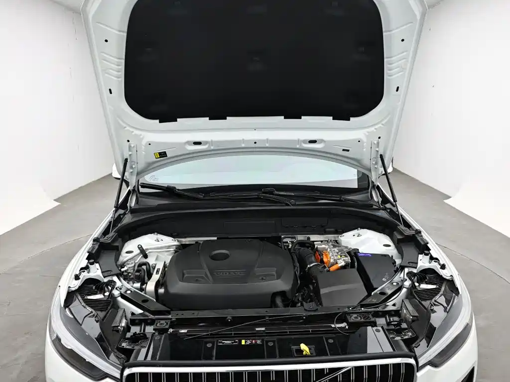 Volvo XC60 Plug-in Hybrid 2025 2025 Plug-in Hybrid Long Range AWD Zhiyuan Luxury Edition