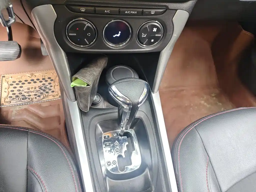 صورة 10 - Citroën C3-XR