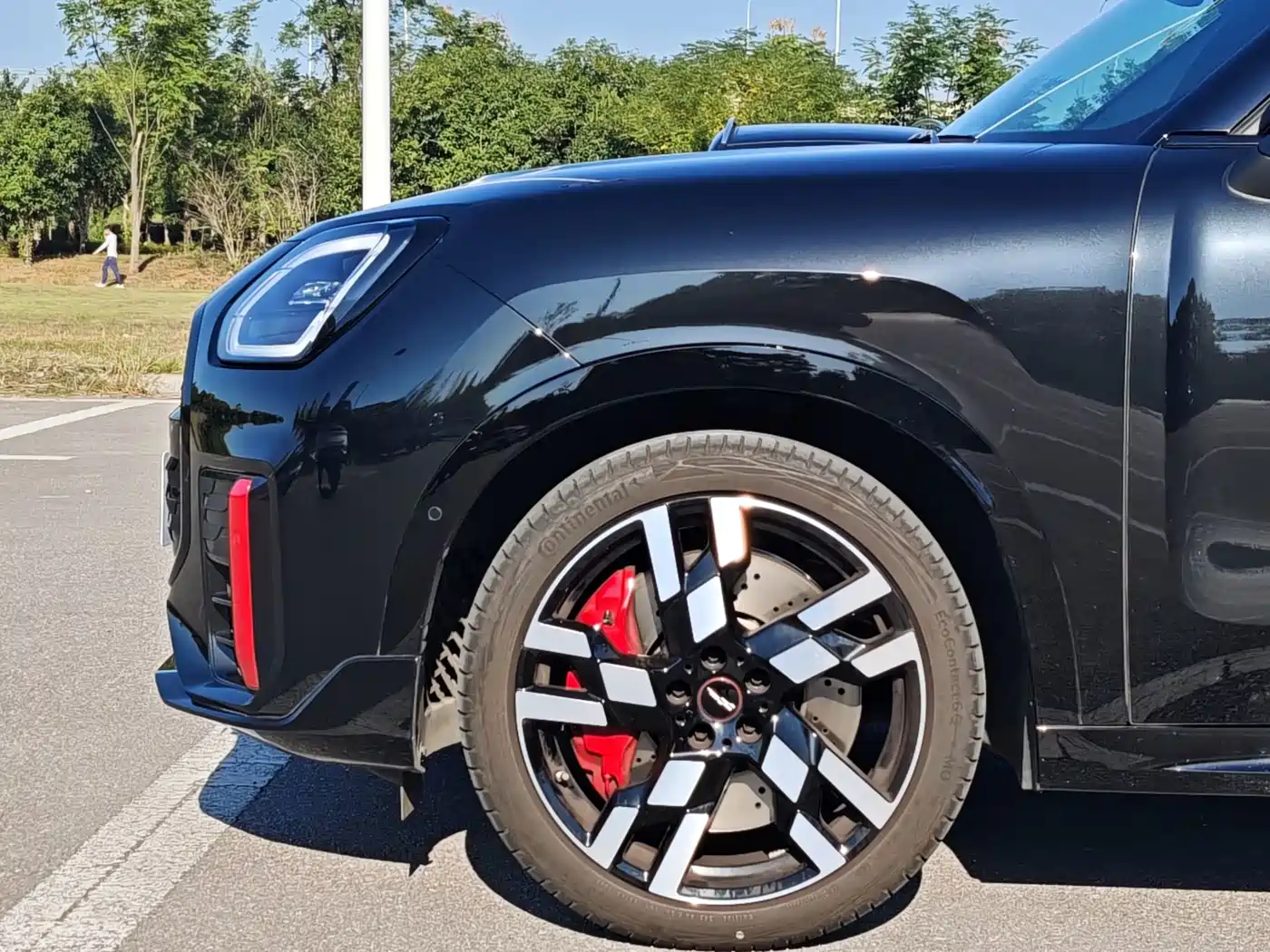 2024 MINI JCW COUNTRYMAN