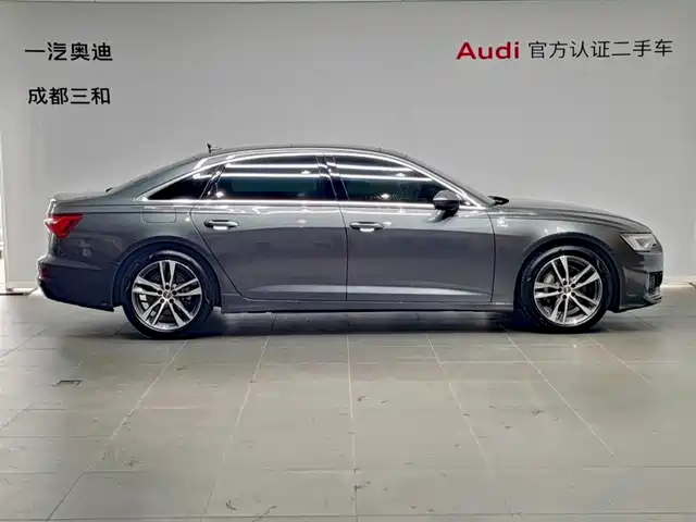 Audi A6L 2021 40 TFSI Luxury Sport — фото 3