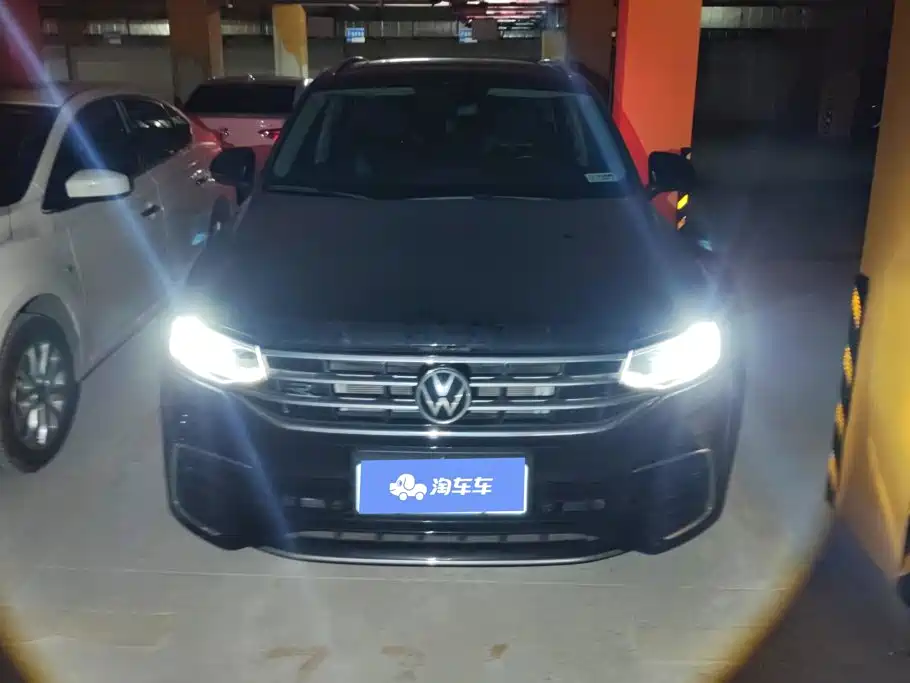 Volkswagen Tiguan X 2022 2021 330TSI 2WD Flagship