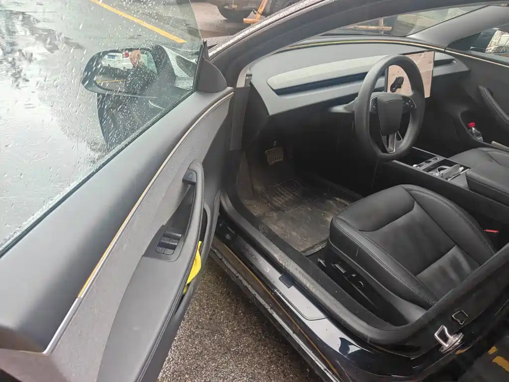 Фото 5 - Tesla Model 3
