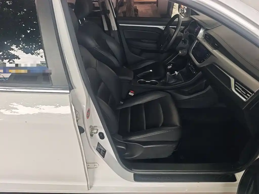 Geely Vision 2020 2020 1.5L Manual Asian Games Edition