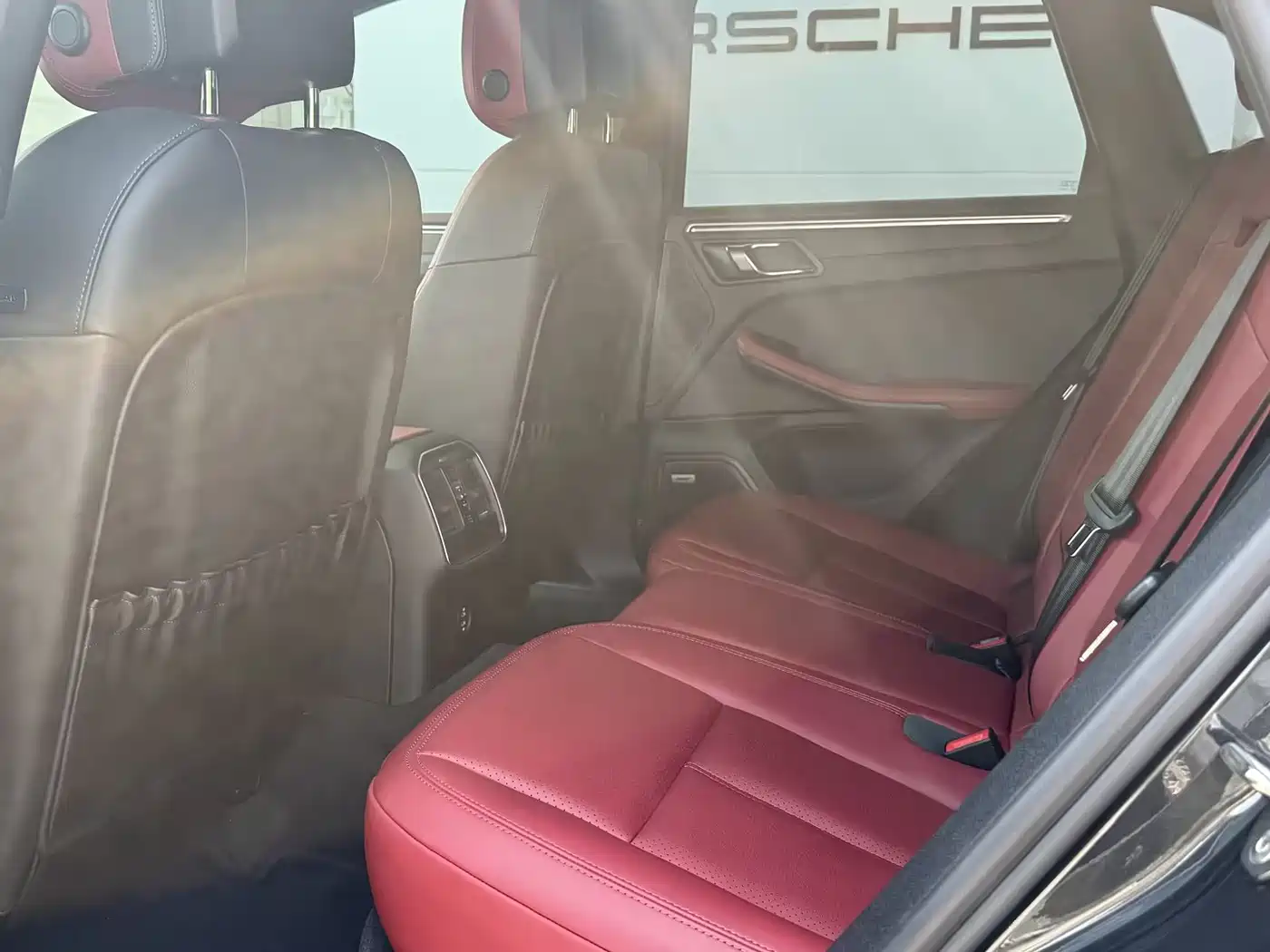 Porsche Macan 2022 Macan 2.0T фото 11
