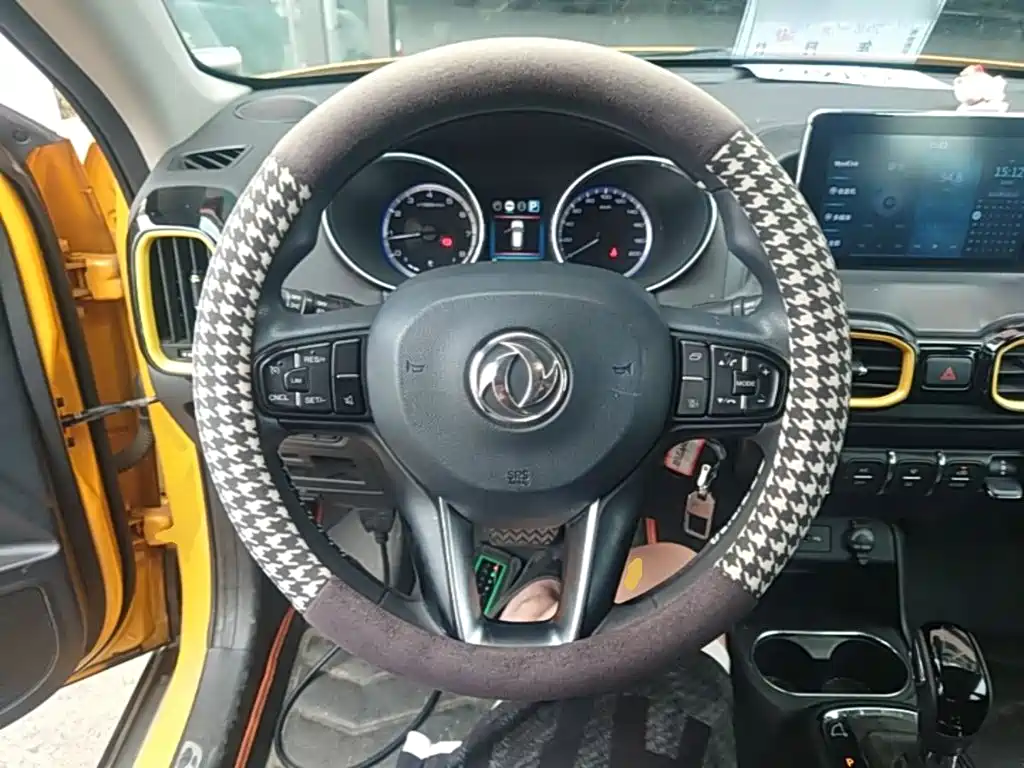 Dongfeng Aeolus Dongfeng Fengshen AX4 2018 2017 1.4T DCT Trendy