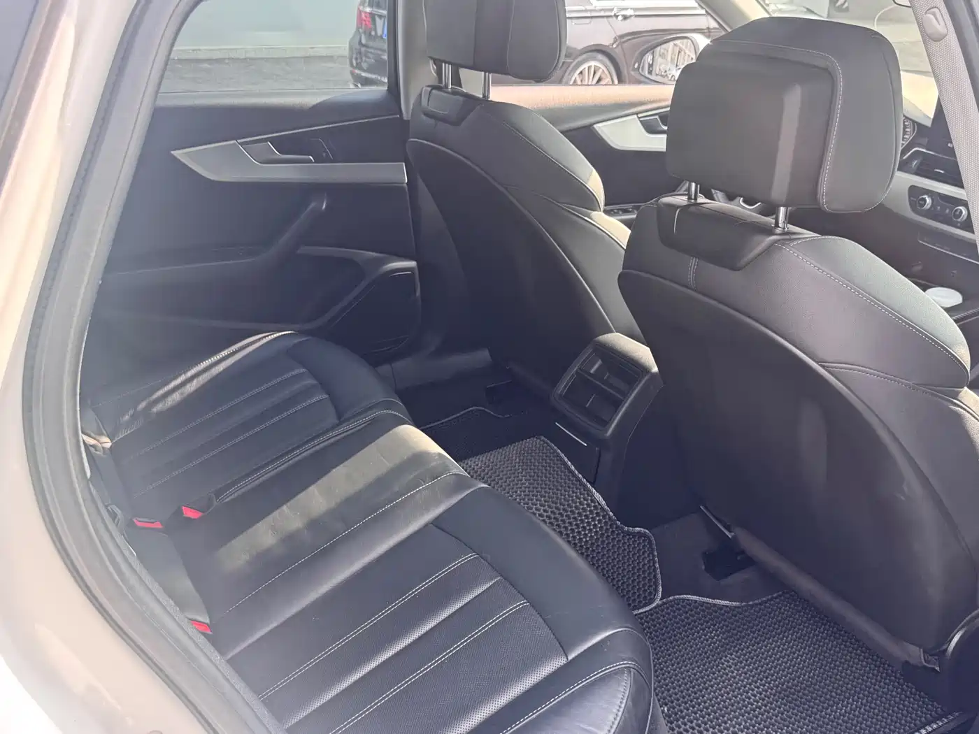 Audi A4L 2020 40 TFSI Fashion Elegance фото 13