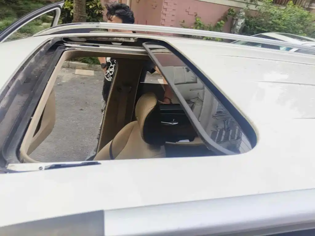 Photo 6 - Baojun 730