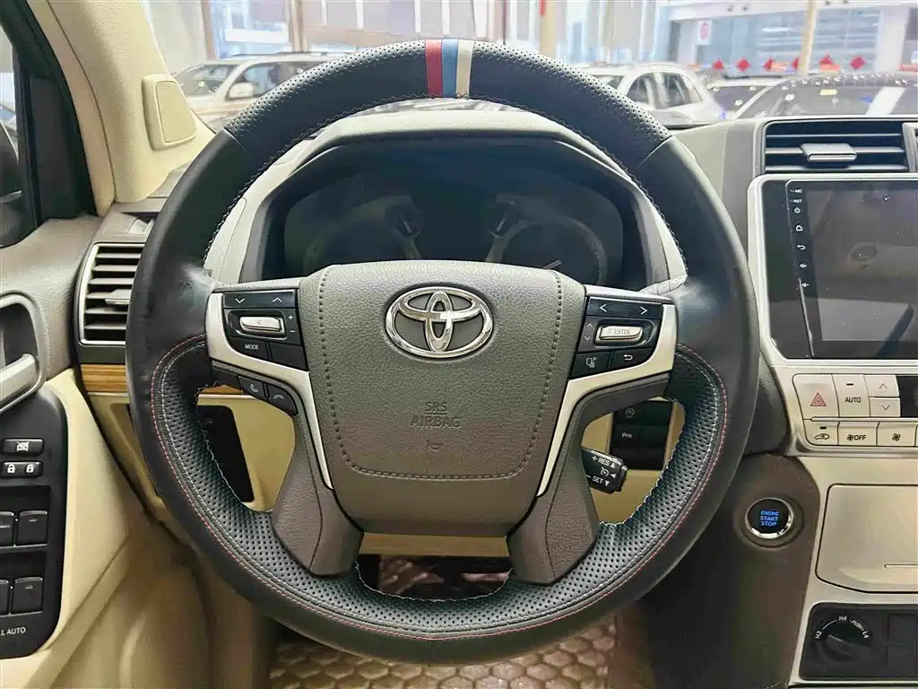 Toyota Prado 2019 2019 3.5L Automatic TX-L Zunxiang Edition with Rear-mounted Spare Tire