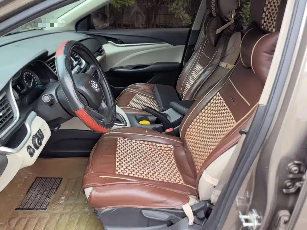 Фото 8 - Buick Excelle