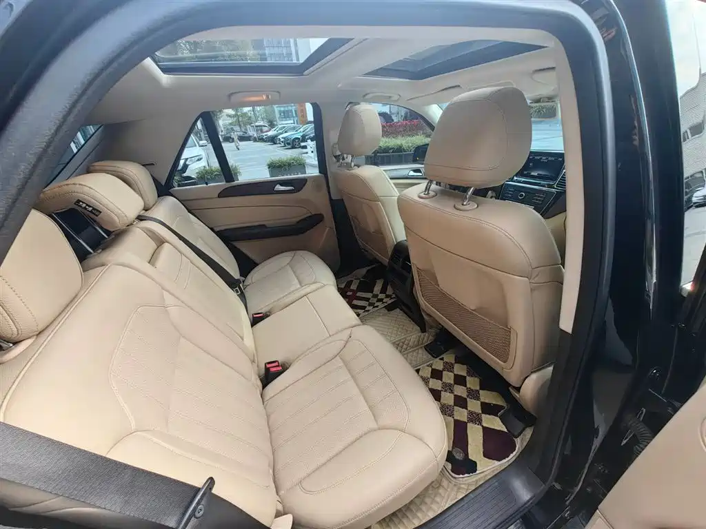 Mercedes-Benz GLE 2015 GLE 400 4MATIC фото 17