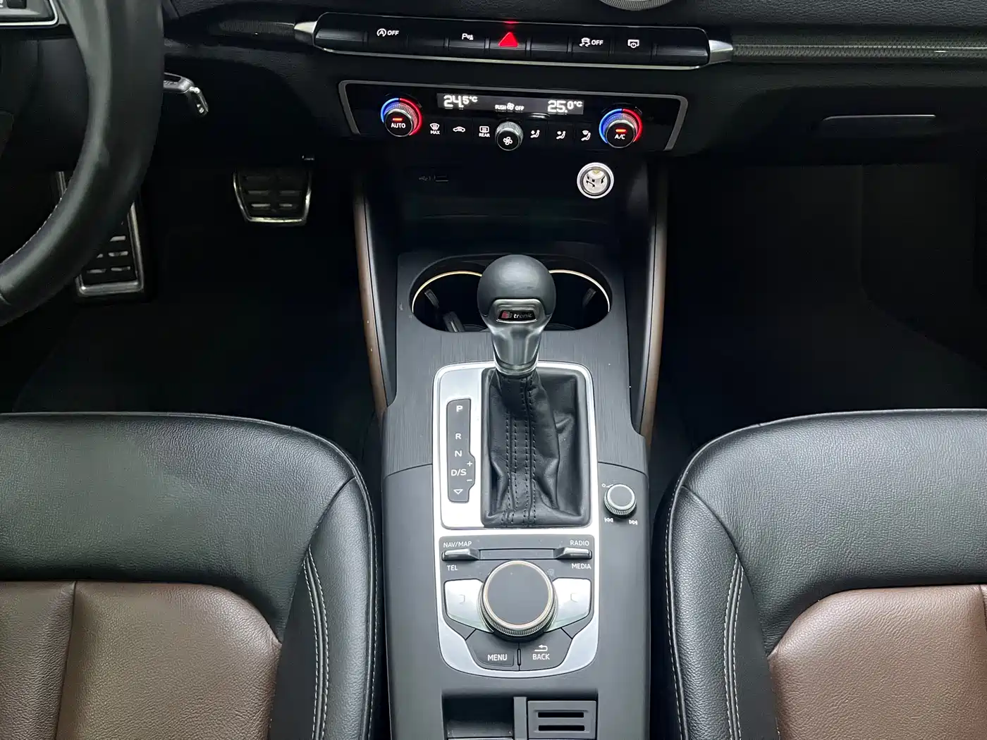 Audi A3 2018 30th Anniversary Limousine 35 TFSI Style фото 10