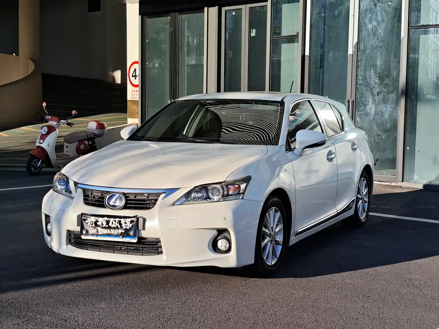 Lexus CT, 2012 год