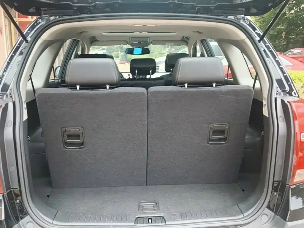 Chevrolet Captiva 2017 2017 2.4L 4WD Flagship Edition 7-Seater