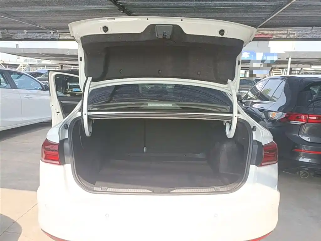 Volkswagen Bora 2021 1.5L Automatic Fashion Smart Edition фото 19