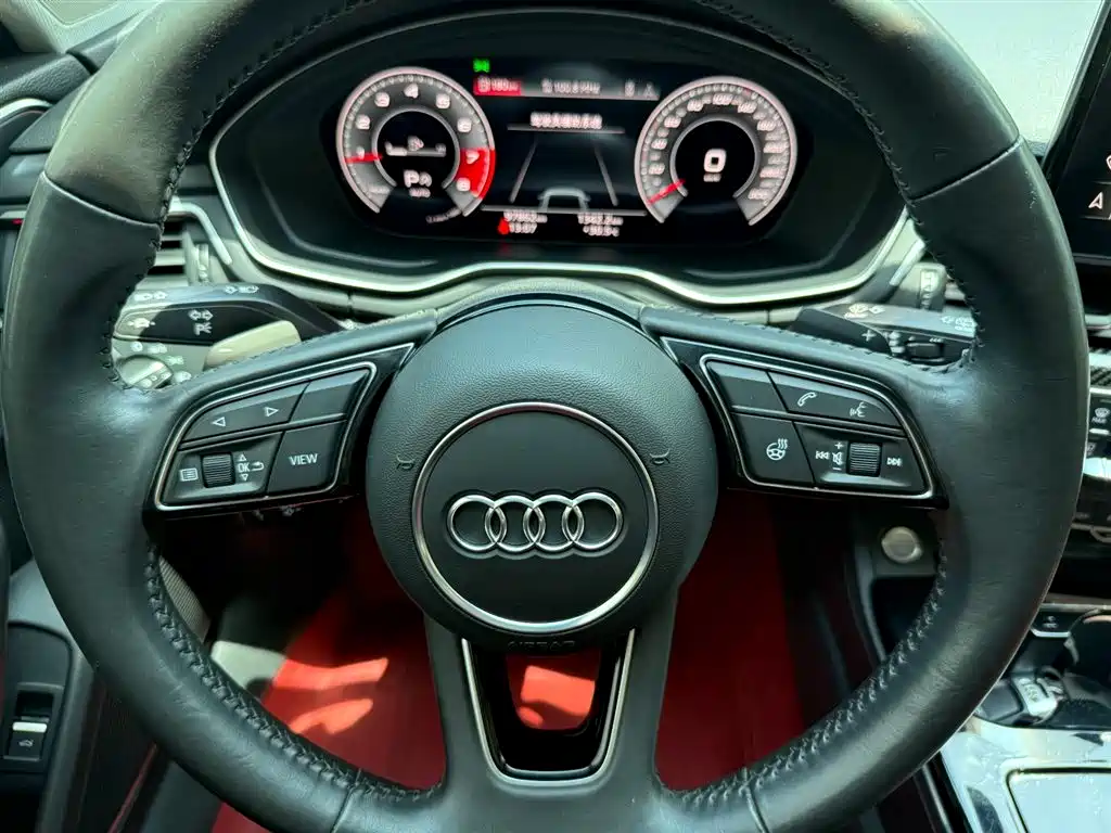 Audi A4L 2020 45 TFSI quattro Premium Elegance фото 6