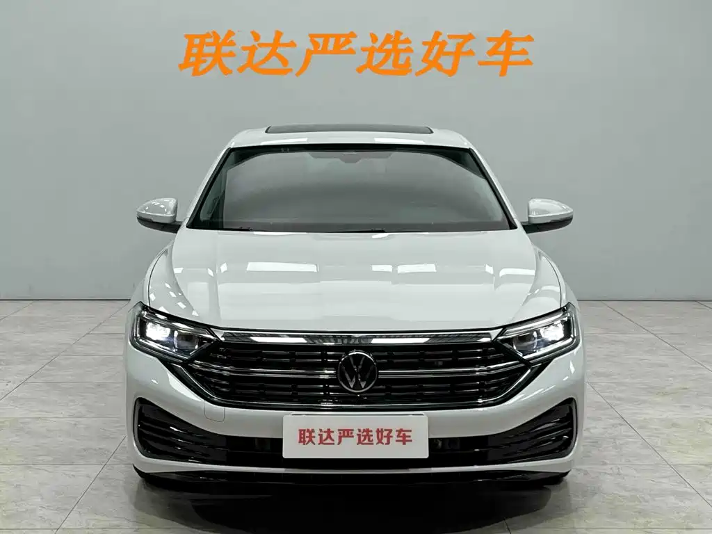Photo 21 - Volkswagen Sagitar