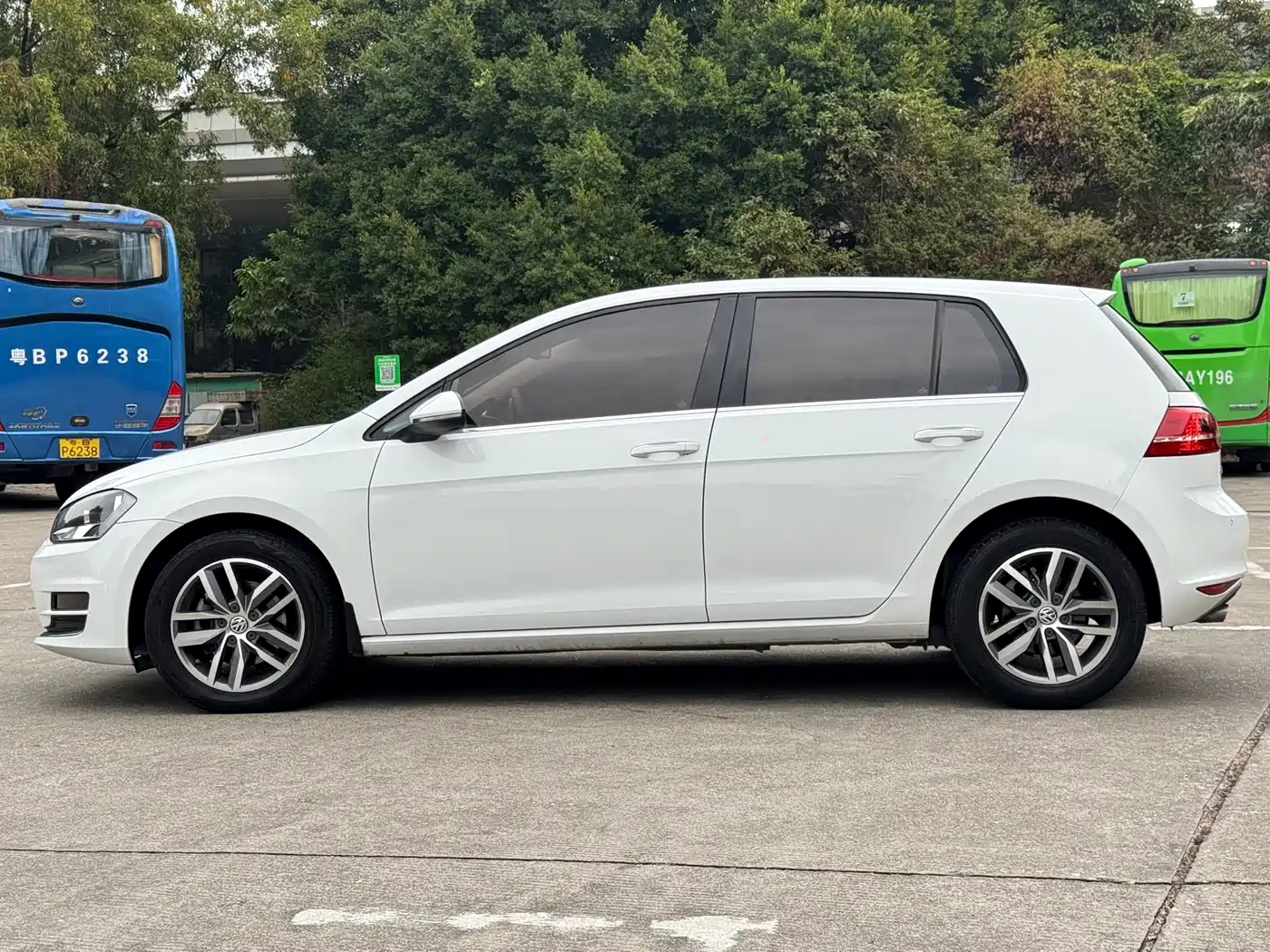 Volkswagen Golf 2016 230TSI Automatic Luxury фото 7