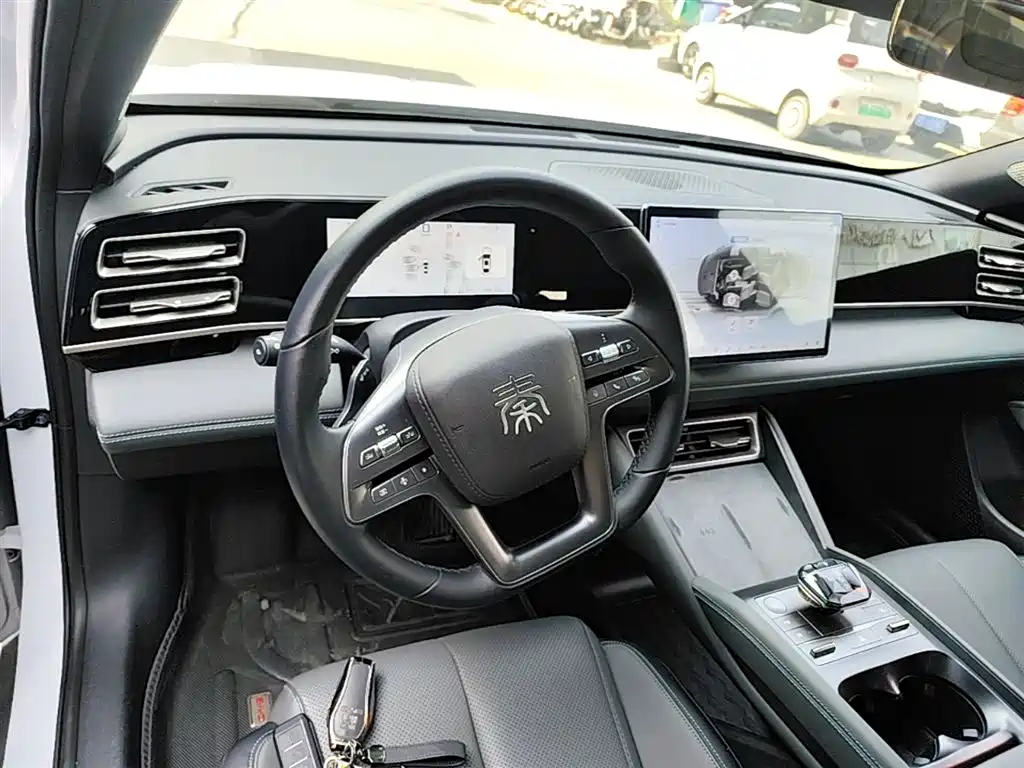 BYD Qin L 2025 DM-i Smart Drive Edition 120KM Surpassing фото 10