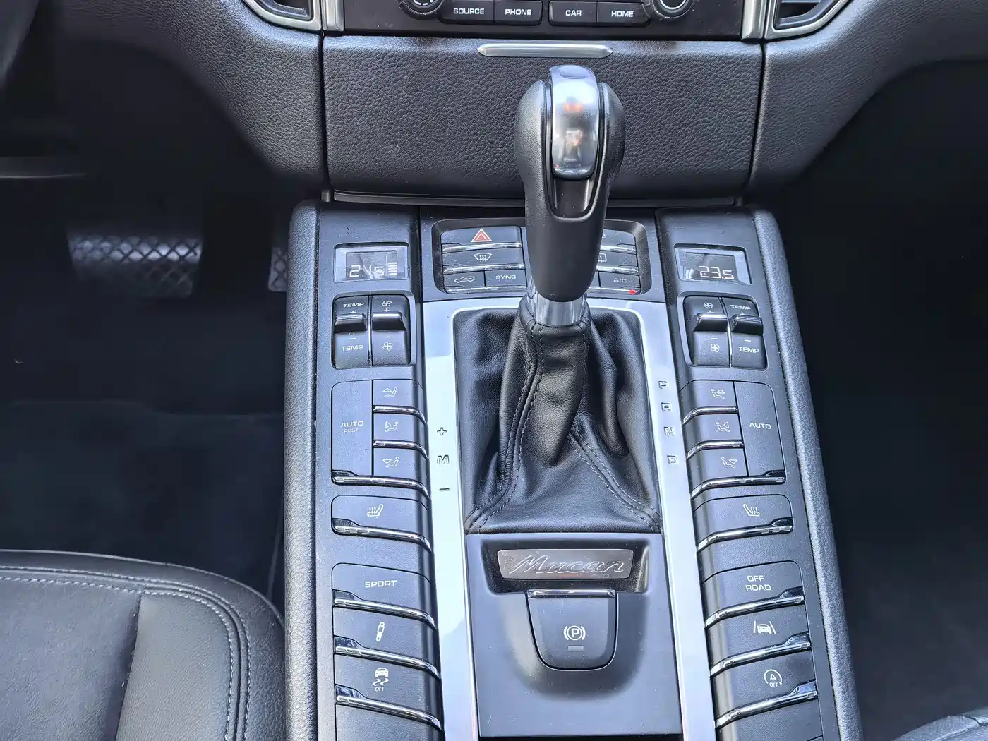Porsche Macan 2018 Macan 2.0T фото 14