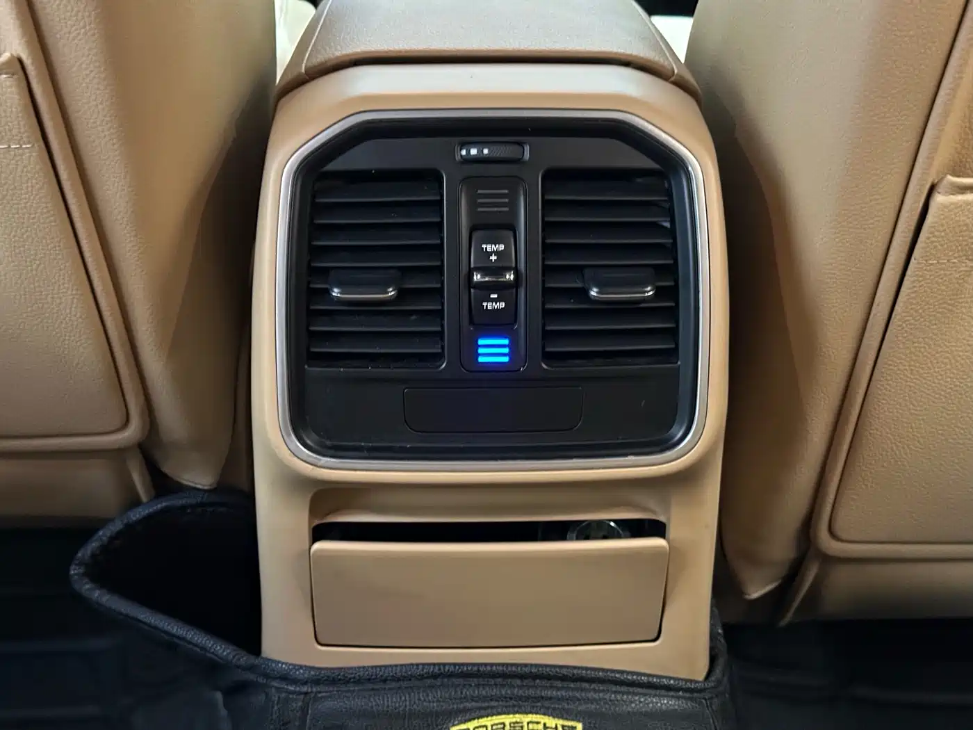 Porsche Macan 2017 Macan 2.0T фото 21
