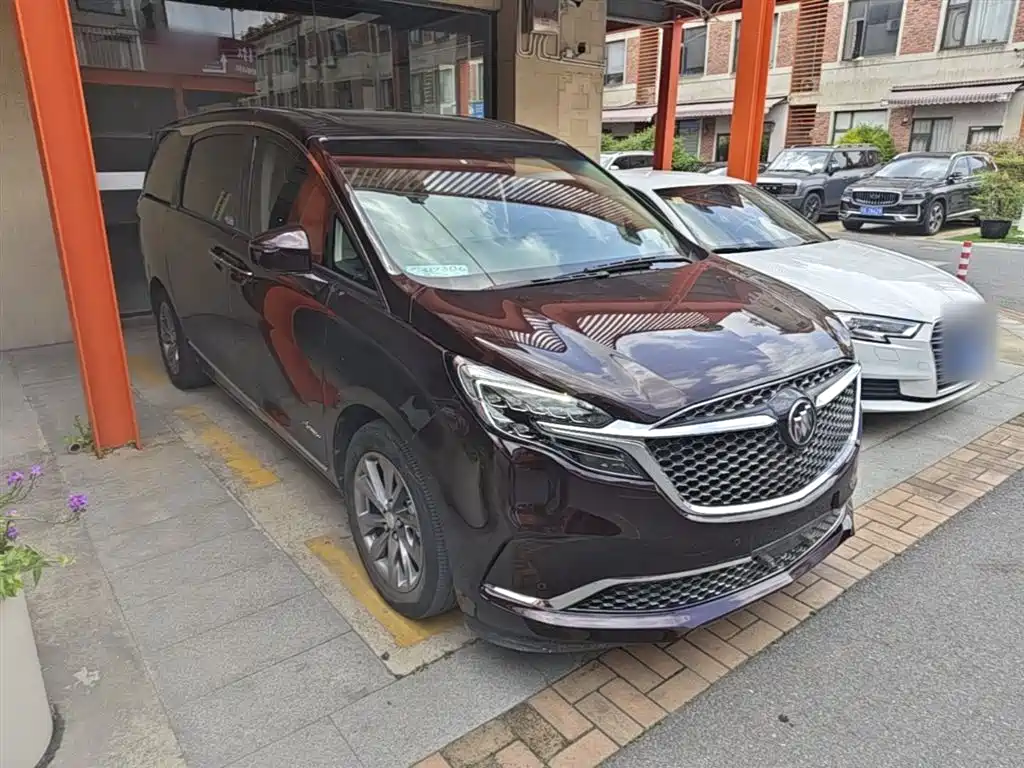 BUICK GL8
