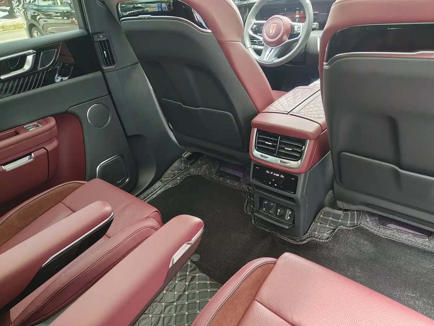 Hongqi E-HS9 2022 690km Qi Xiang Edition (6-seater) фото 21