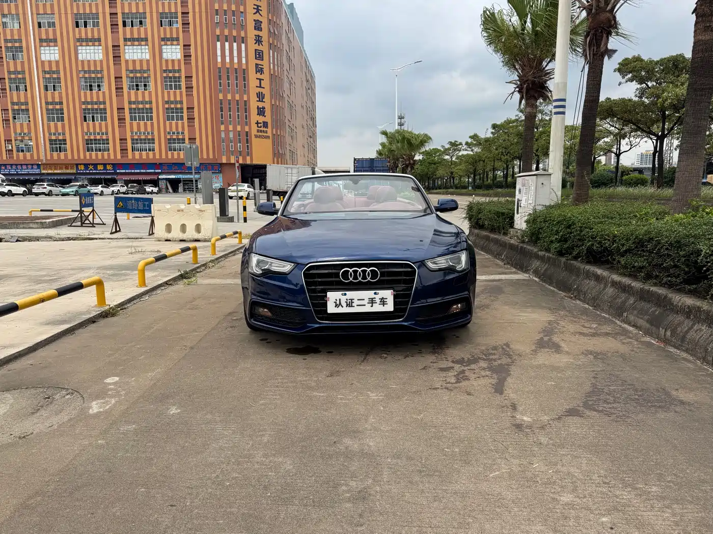 Audi A5 (Import) 2014 Cabriolet 45 TFSI quattro Fashion Edition фото 2