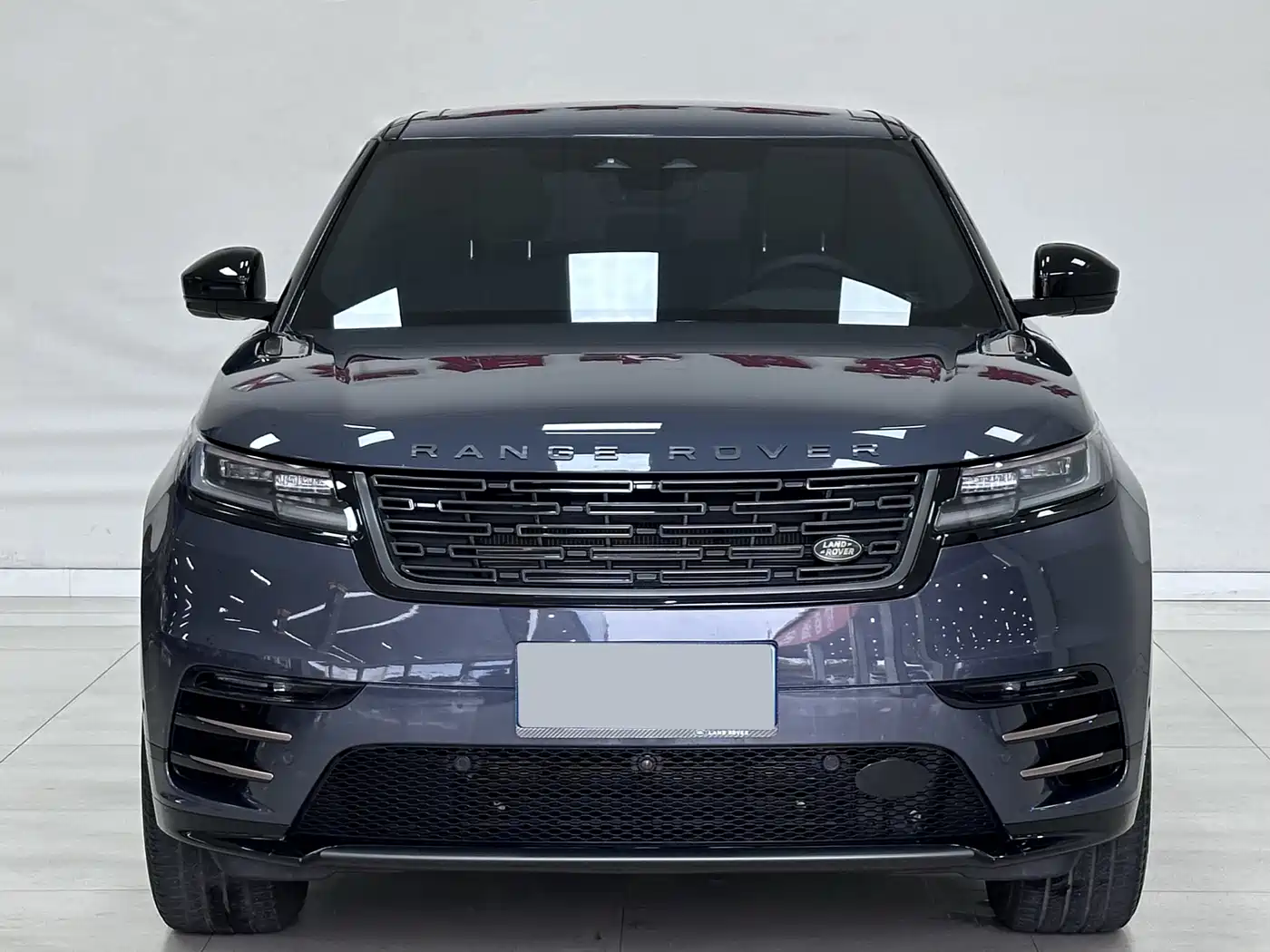 Land Rover Range Rover Velar 2024 Dynamic SE фото 2