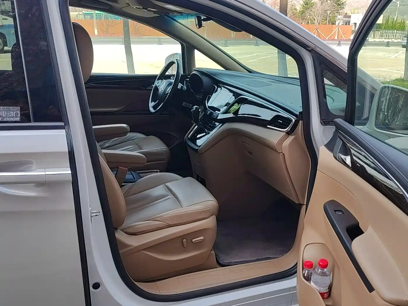 Buick GL8 2017 ES 28T Luxury China V фото 6
