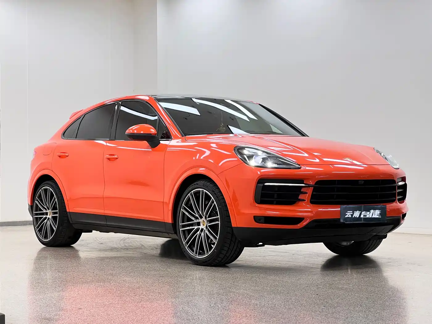 Porsche Cayenne 2019 Cayenne Coupé 3.0T фото 3