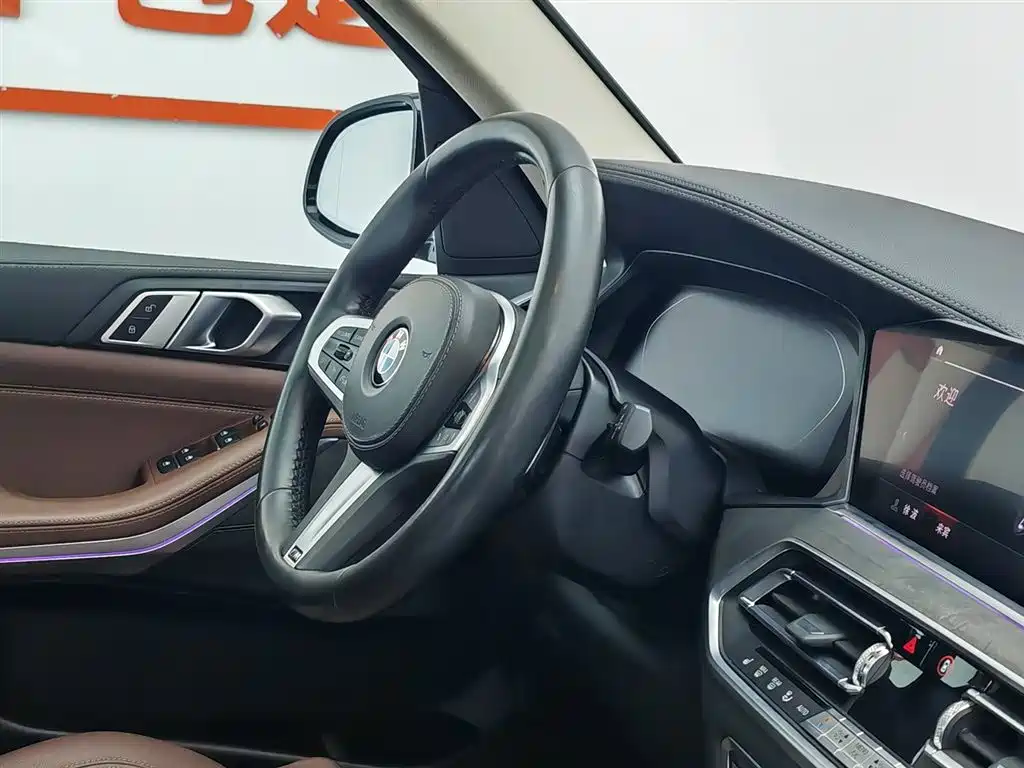 BMW X5 (Import) 2019 xDrive40i M Sport Package фото 22