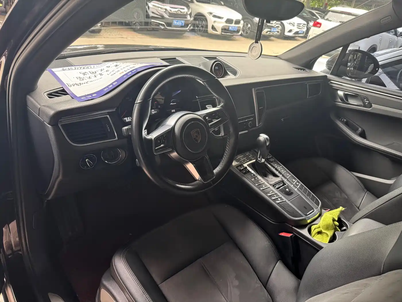 Porsche Macan 2016 Macan 2.0T фото 8