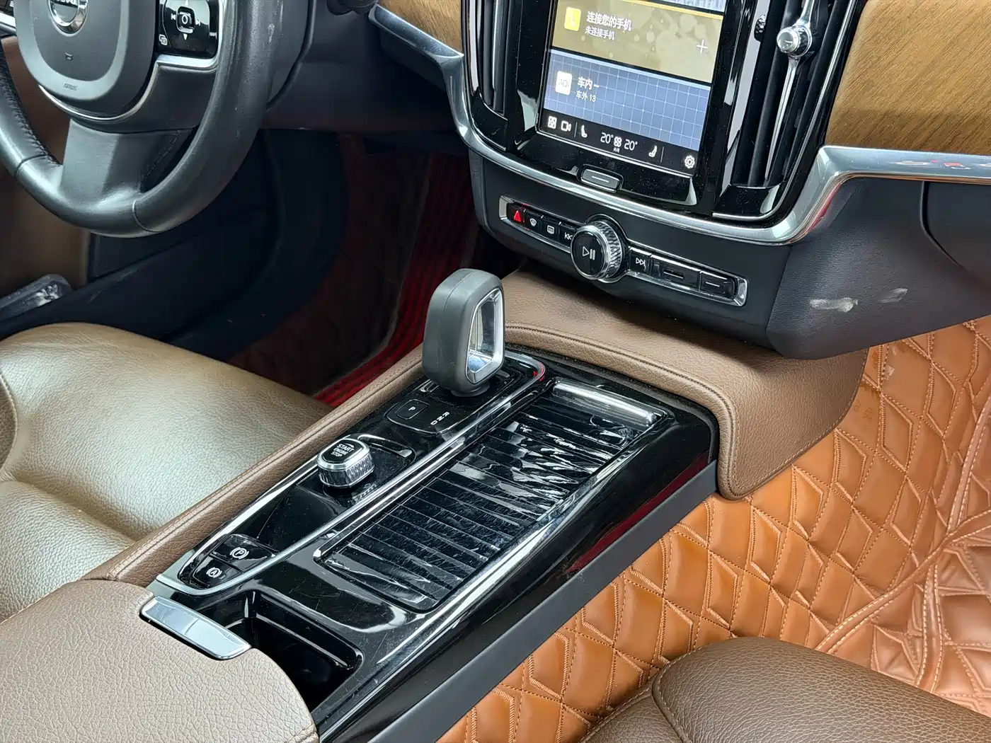 VOLVO S90 PLUG IN HYBRID