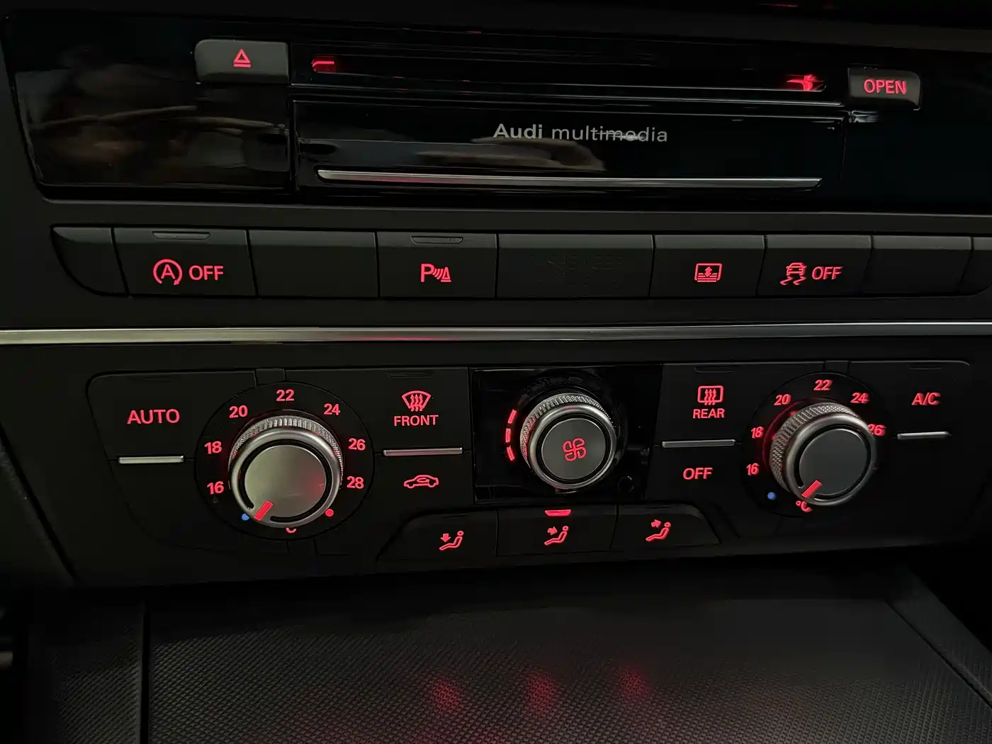 Audi A6L 2018 30th Anniversary TFSI Progressive фото 12