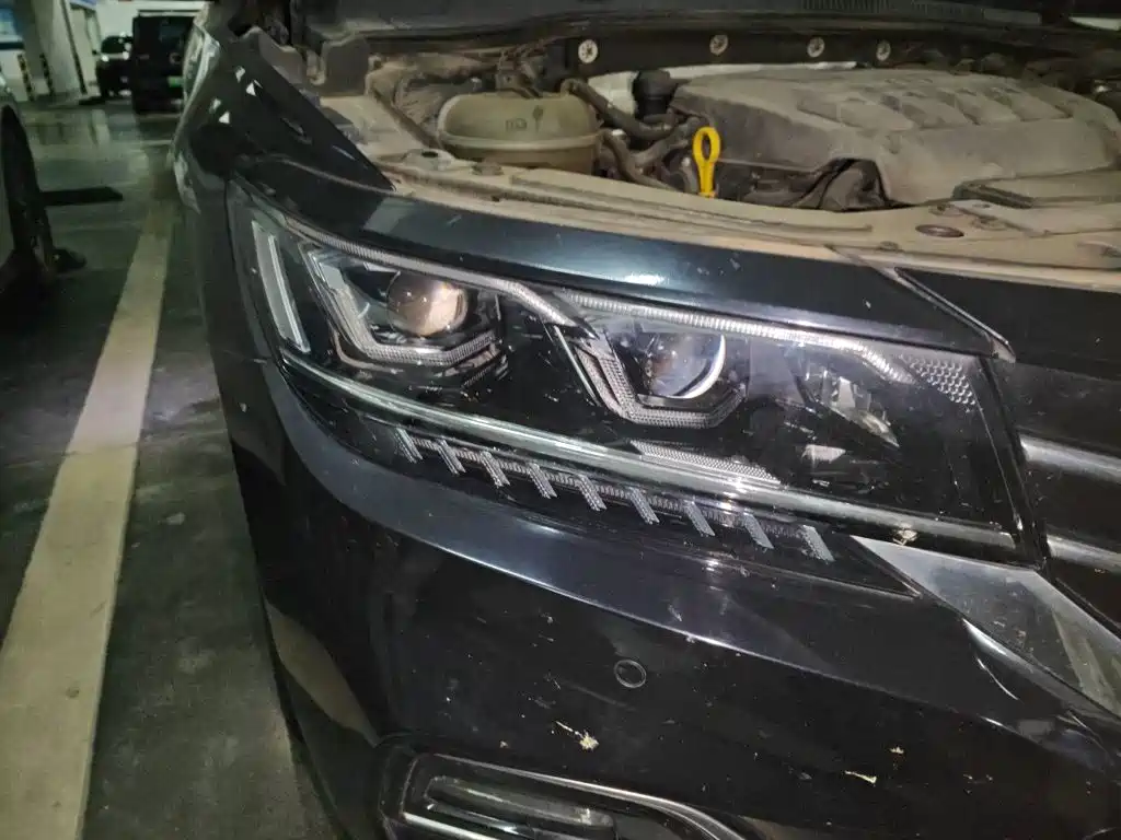 صورة 25 - Volkswagen Passat