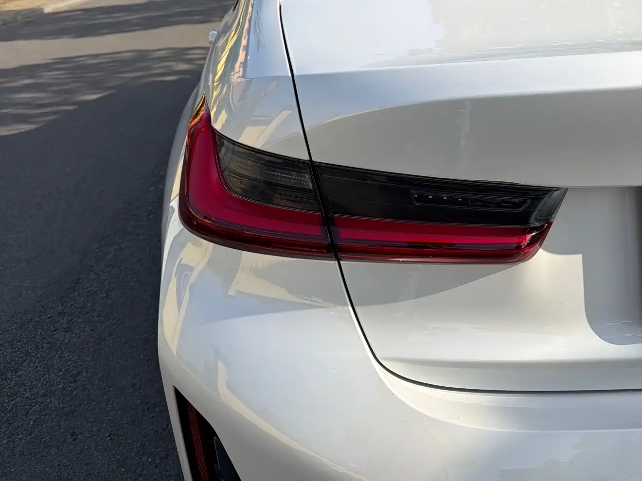 BMW 3 Series 2025 330Li M Sport Night Edition фото 6