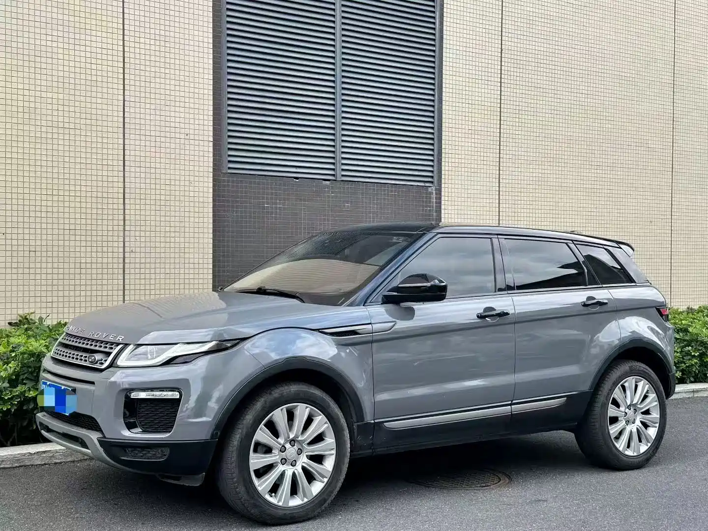 Фото 1 - Land Rover Range Rover Evoque