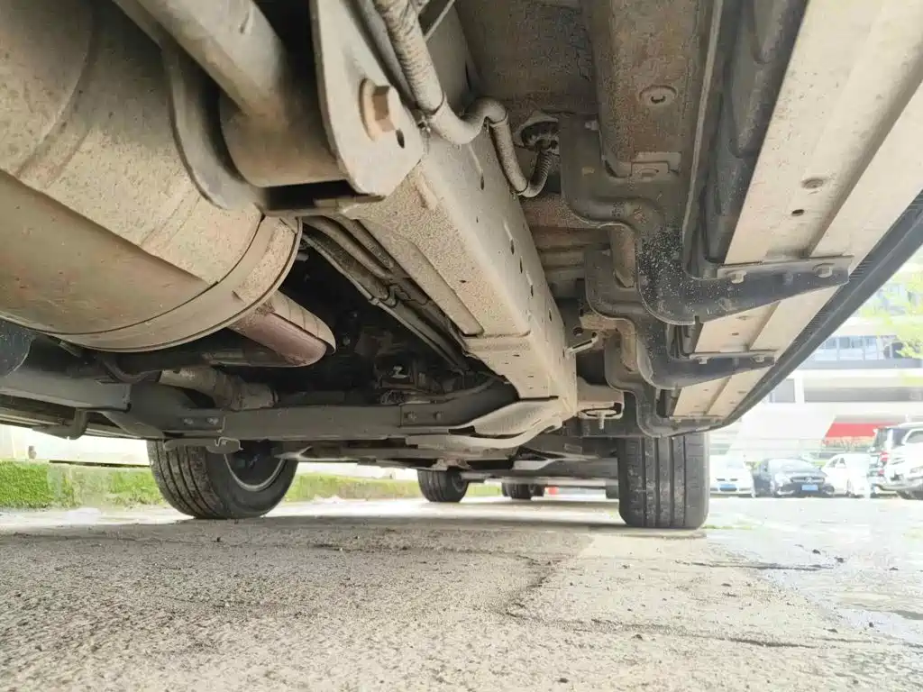 SAIC Maxus D90 2018 2017 2.0T Automatic 2WD Uranus
