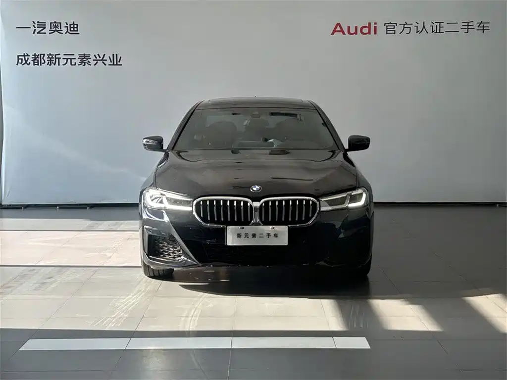 BMW 5 Series 2022 Facelift II 530Li Premium Package M Sport фото 2