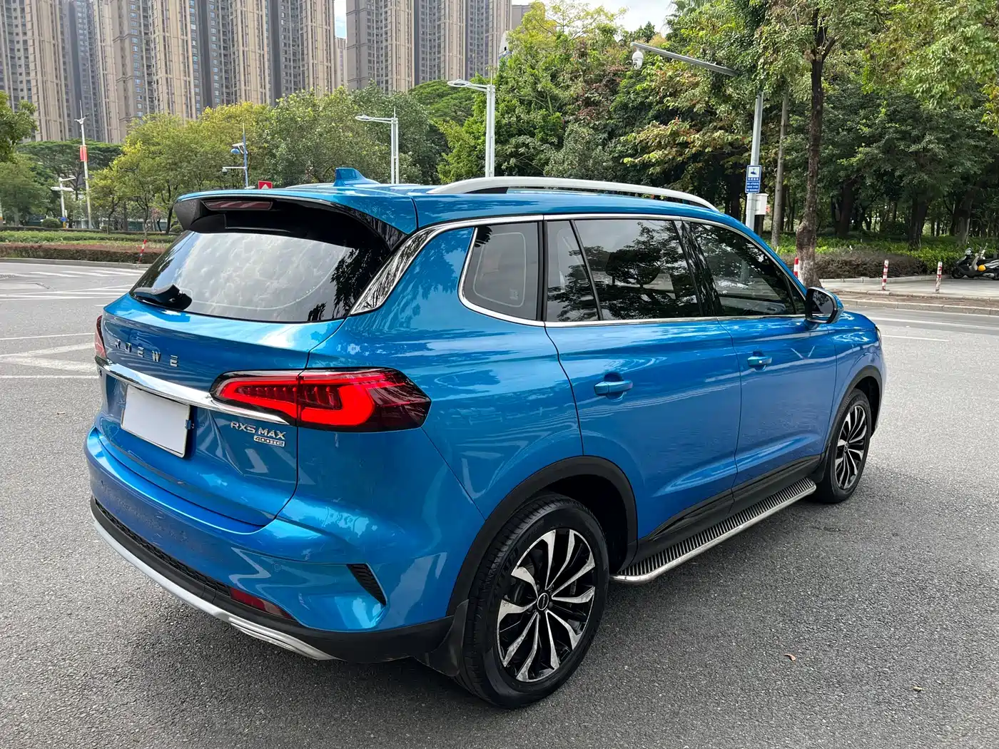 Roewe RX5 MAX 2022 2021 Supreme Series 400TGI Automatic Smart Cabin Premium Edition