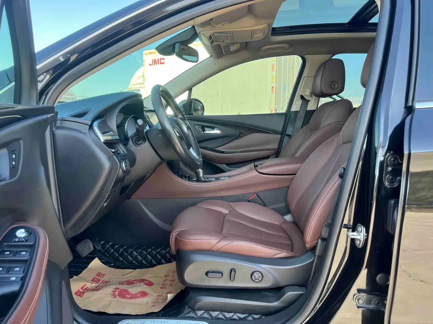 Buick Envision Plus 2017 28T AWD Luxury фото 6
