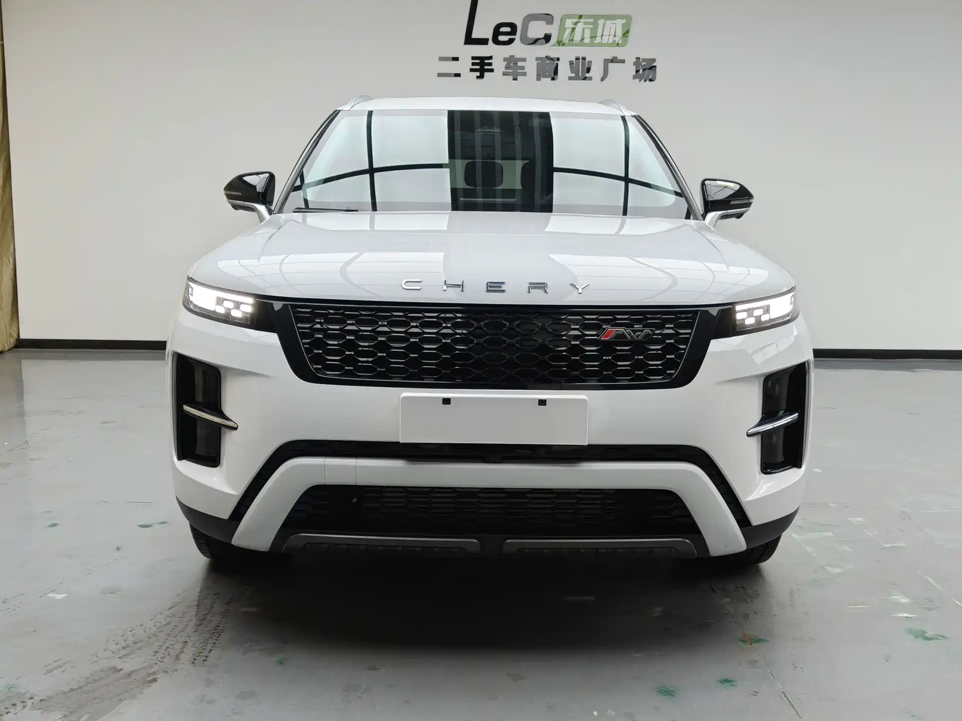 Photo 2 - Chery Tiggo 7