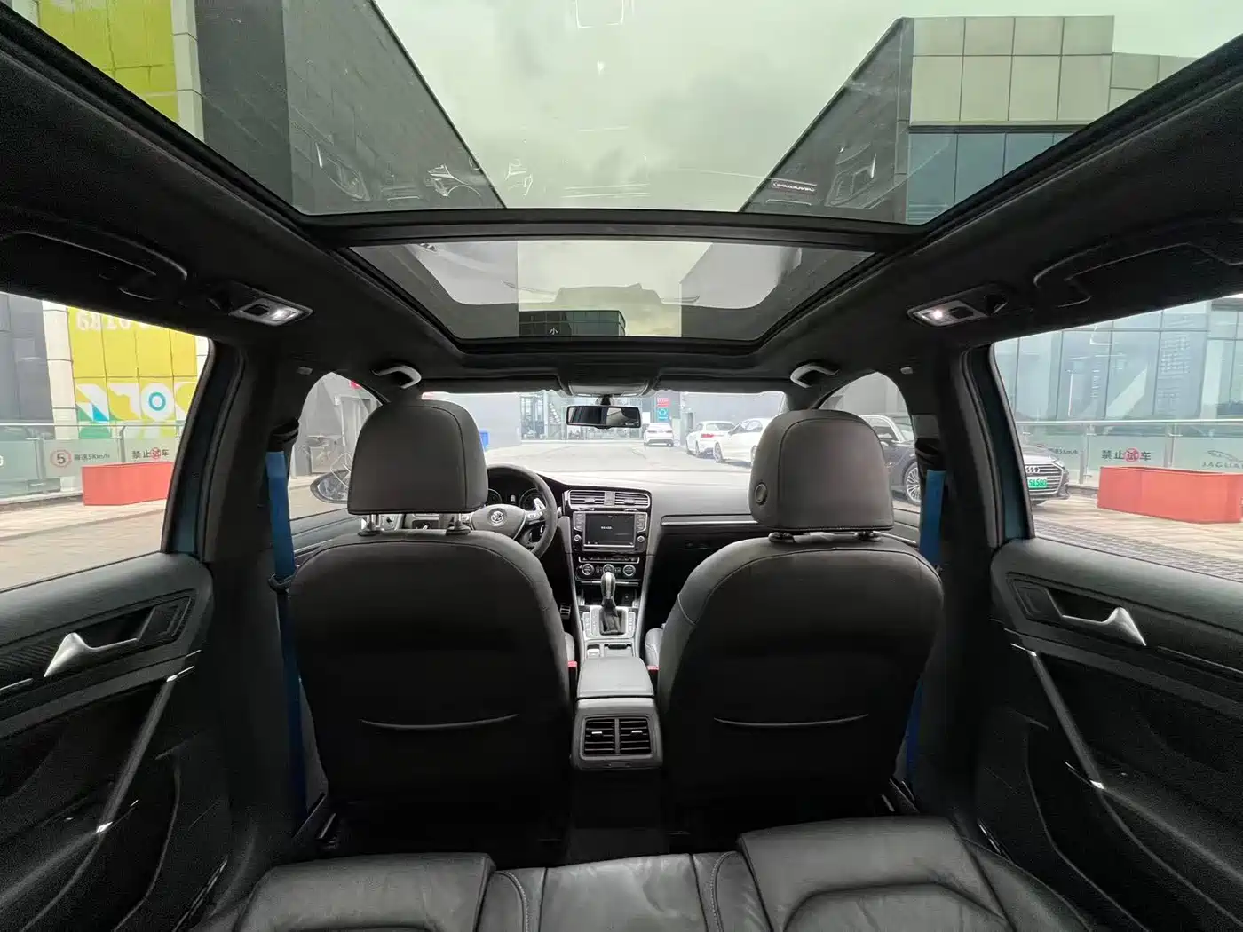 Volkswagen Golf (Import) 2014 1.4TSI Luxury Wagon фото 20